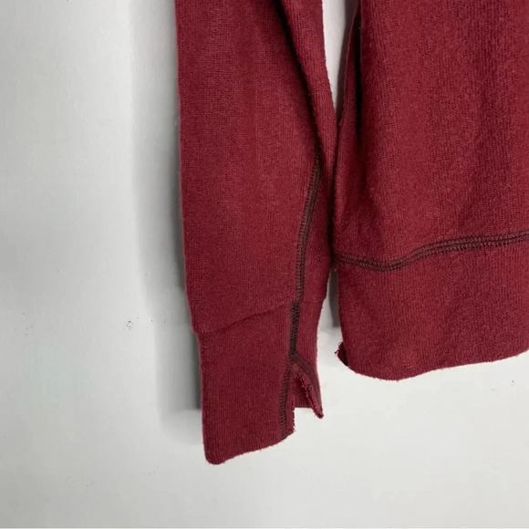 LNA Long Sleeve Pullover Top - Picture 3 of 9